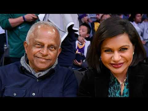 Video: Mindy Kaling Thamani Net: Wiki, Ndoa, Familia, Harusi, Mshahara, Ndugu