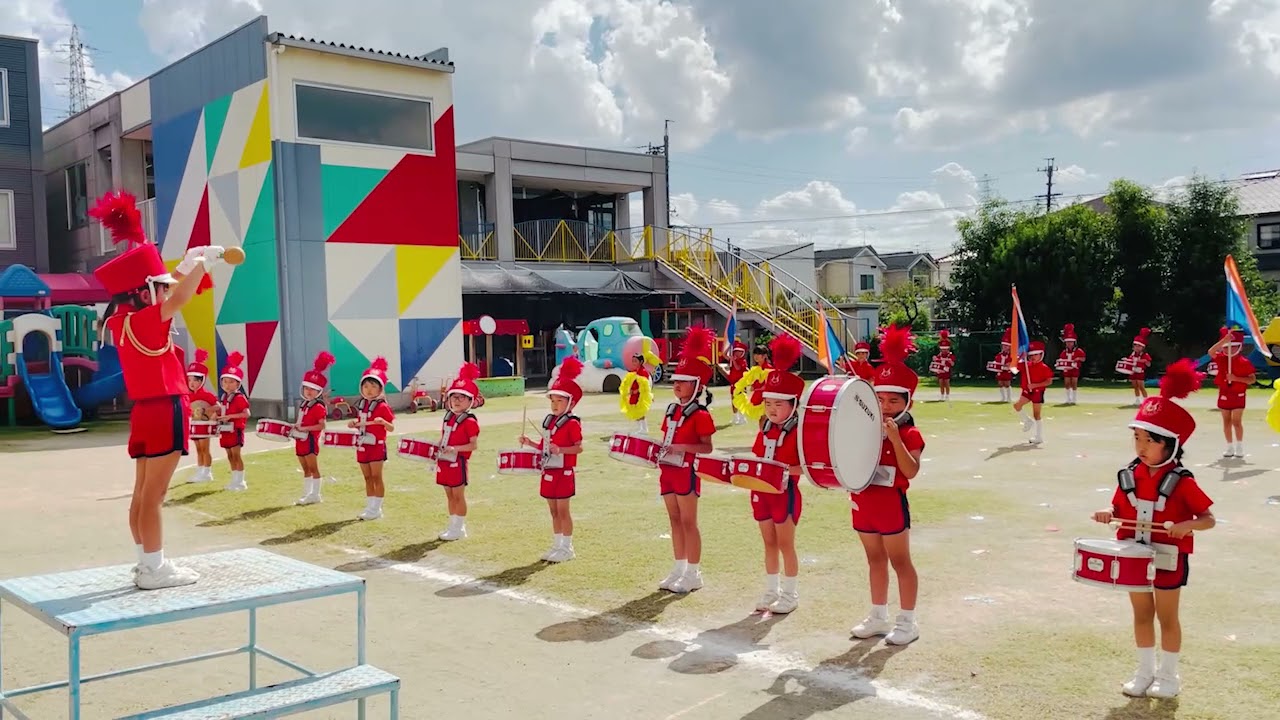 第二松元幼稚園　年長児　鼓笛隊