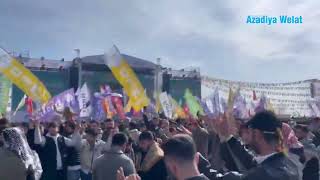 Newroza Li Stenbolê Di Saeta Serê Sibê De Bi Coşeke Mezin Dest Pêkir.