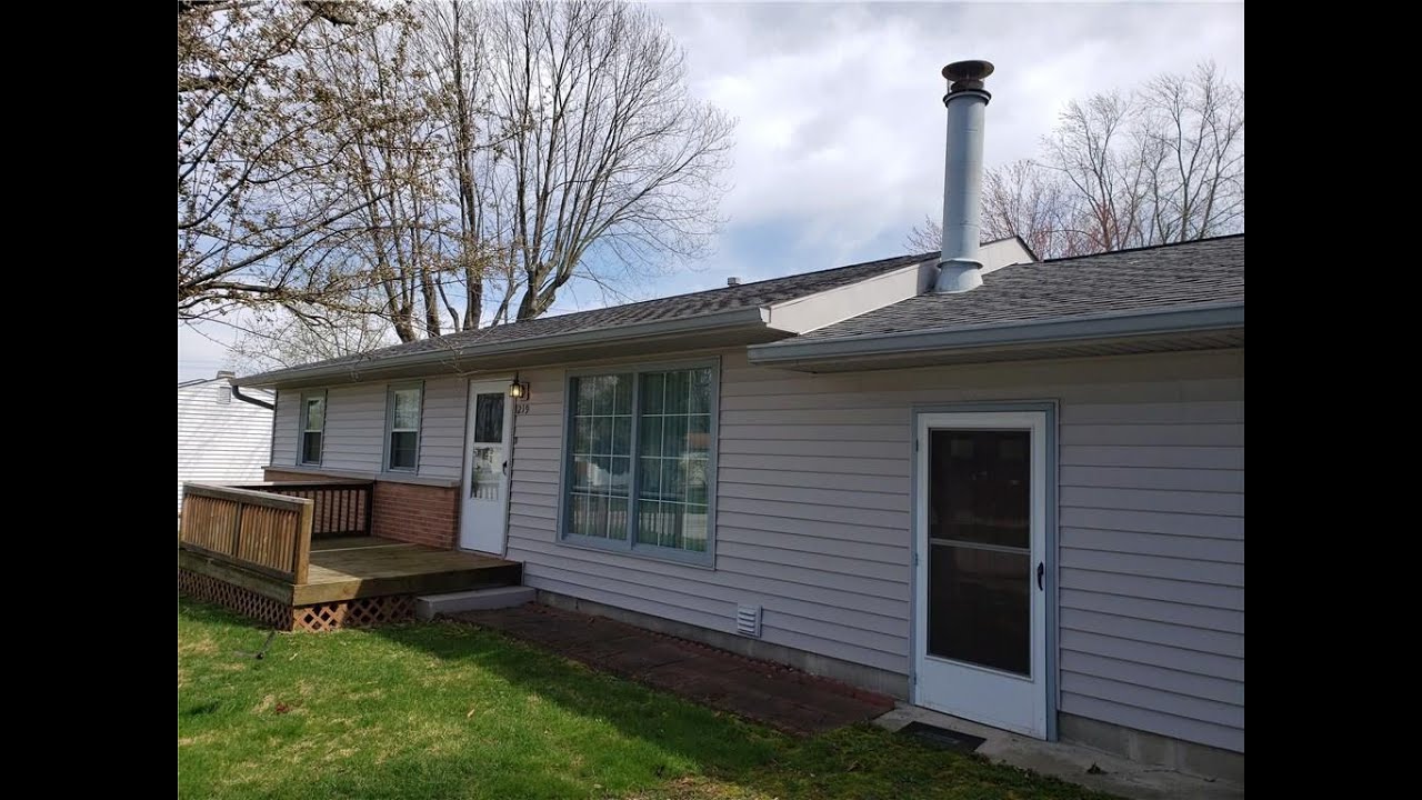 Homes for sale - 219 Sundown Manor, Mooresville, IN 46158