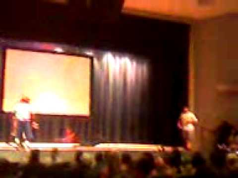 Tyler junior college talent show-white guy worm