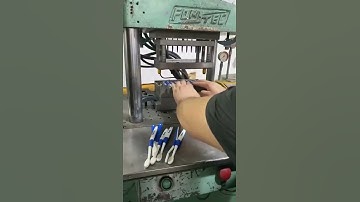two color toothbrush making in vertical machine
