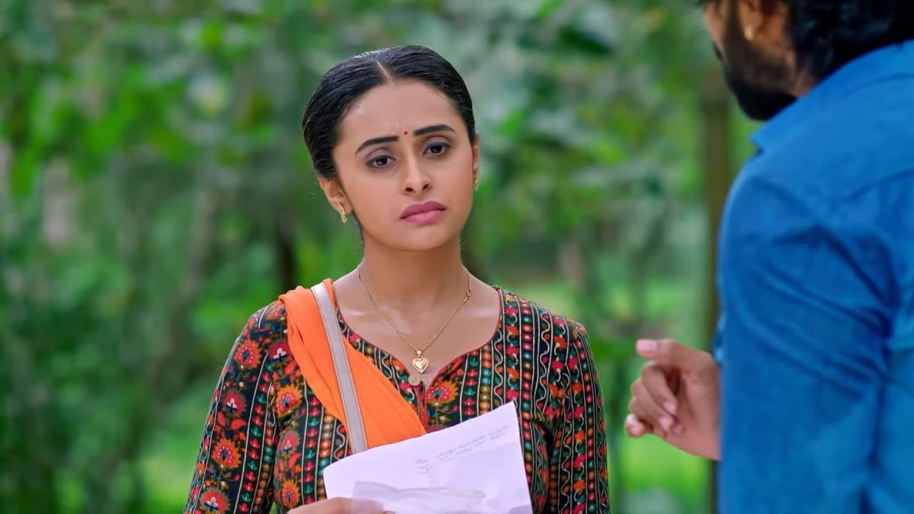 ಸ್ನೇಹಾ ಮತ್ತು ಕಂಠಿ ನಡುವೆ ಅರಳುವ ಪ್ರೇಮ | Puttakkana Makkalu | Ep. 201 | Dhanush NS - Zee Kannada