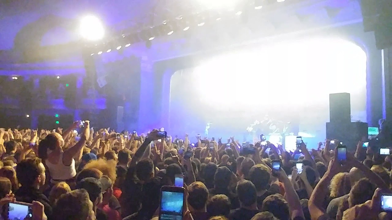 Korn at the rave 2017 - YouTube