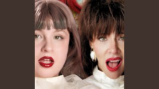Tu Cantante Favorita (feat. Juliana Gattas)