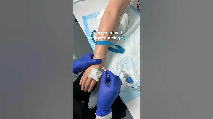 Practicing IV insertion🩸💉 #RN #BSN #futurenurse