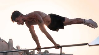 The Chosen One🔥 - Calisthenics In Public😱