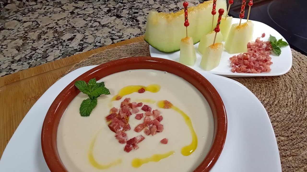 AJOBLANCO una receta deliciosa para tomar en estos días de calor , te encantará su sabor !!