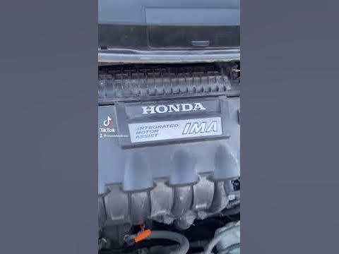 Honda insight spark plug changing/ Tändstift byte. LIKE and SUBSCRIBE