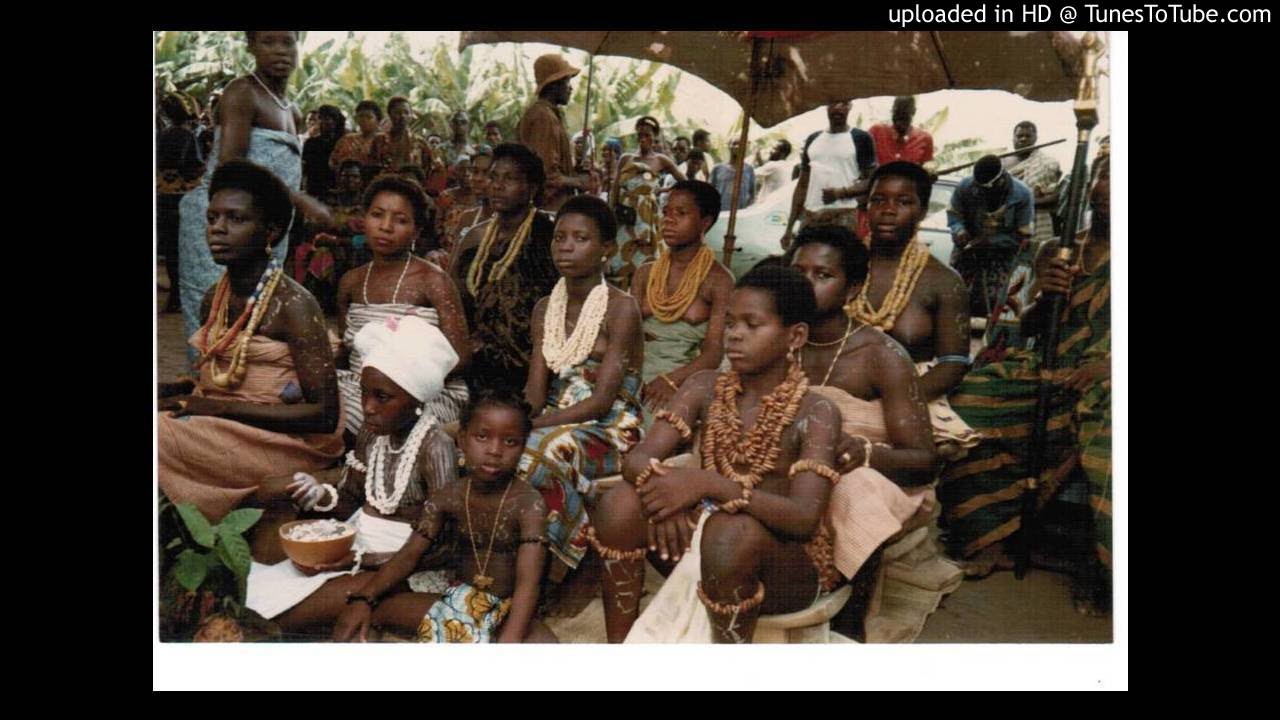 Onyame Nkrabea Nwomkro - Megyina Opono Akyi (Medley)