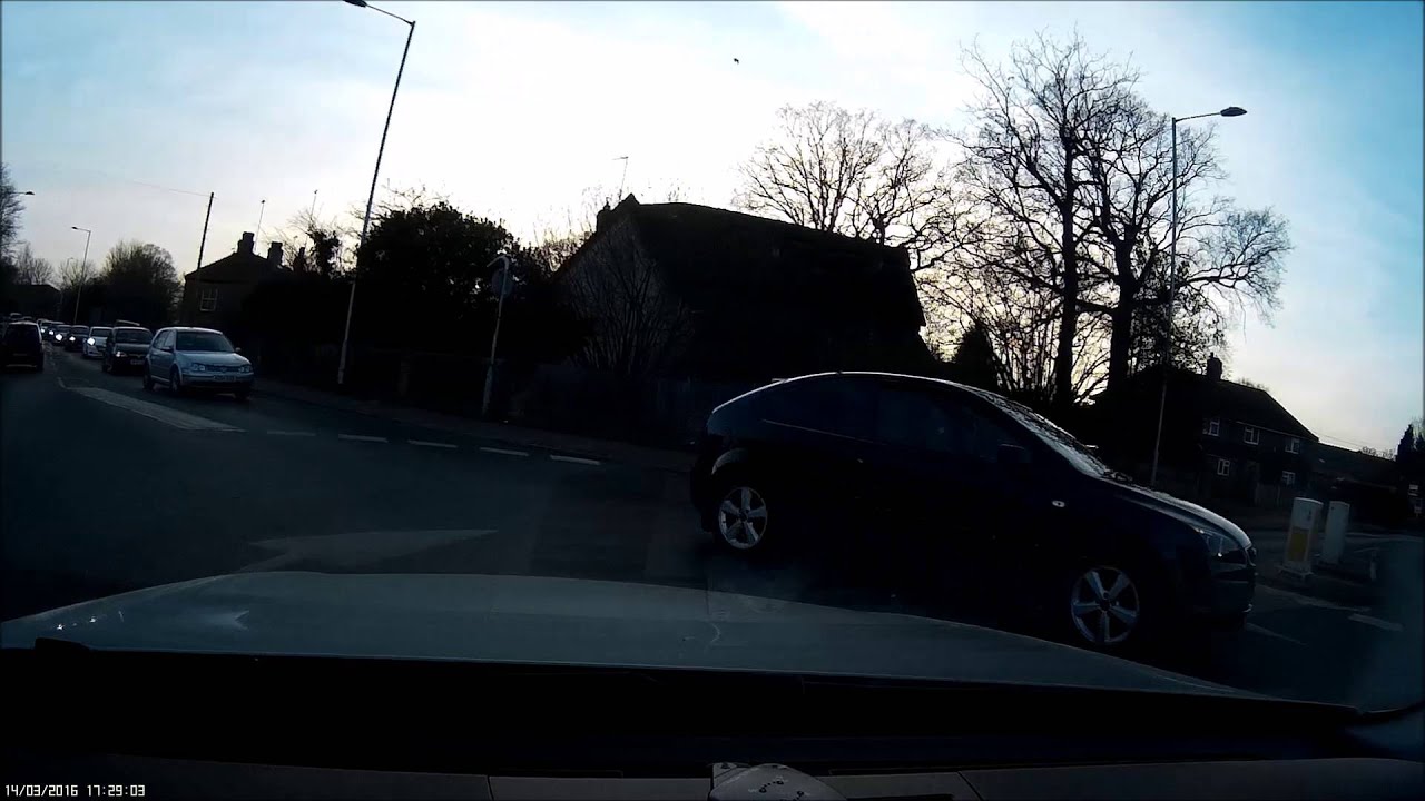 AP06 TWF fails to give way at roundabout - YouTube