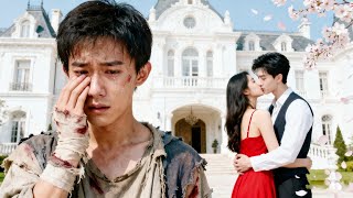 Abandoned by cheating wife, the poor guy inherits 100B assets and wins a young beauty's heart.
