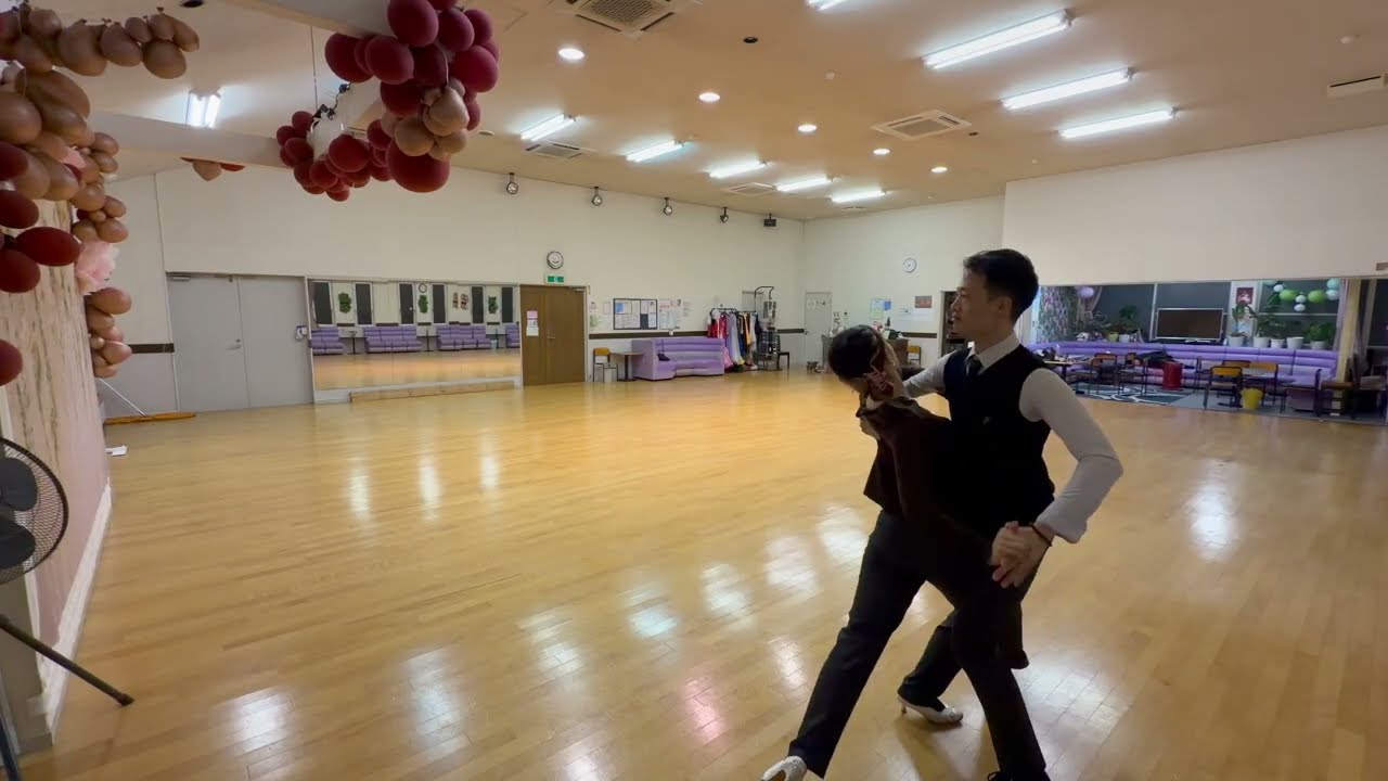 社交ダンススタンダード 優しいグリーン YouTube
