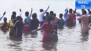 UBATIZO MWISHO WA MAHUBIRI YA UFUNUO WA MATUMAINI JIJINI MWANZA 2/6/2018