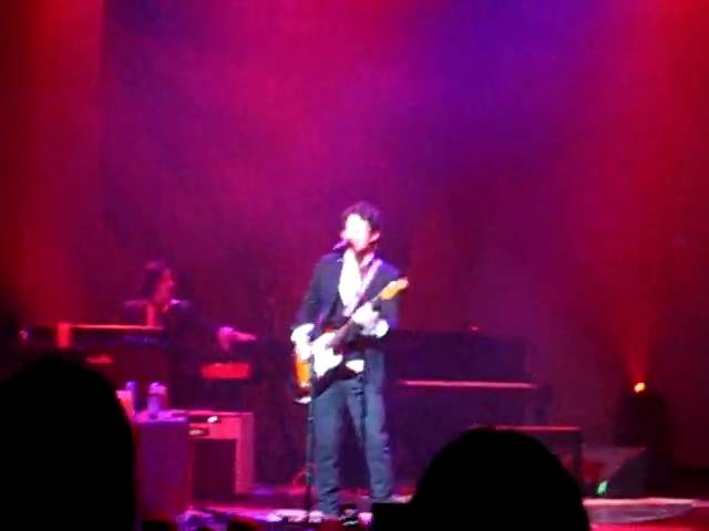 Ver nick jonas and the administration en YouTube Ver nick jonas and the administration en YouTube