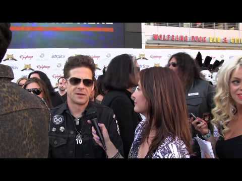 Frankie DiVita interviews Jason Newsted at the 2013 Revolver Golden Gods Awards