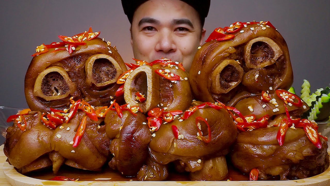 SPICY BRAISED OX FEET | MUKBANG ASMR | EAGLE GAME APP
