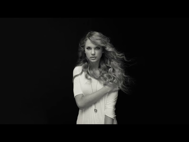 Taylor Swift - Never Grow Up (Audio) class=