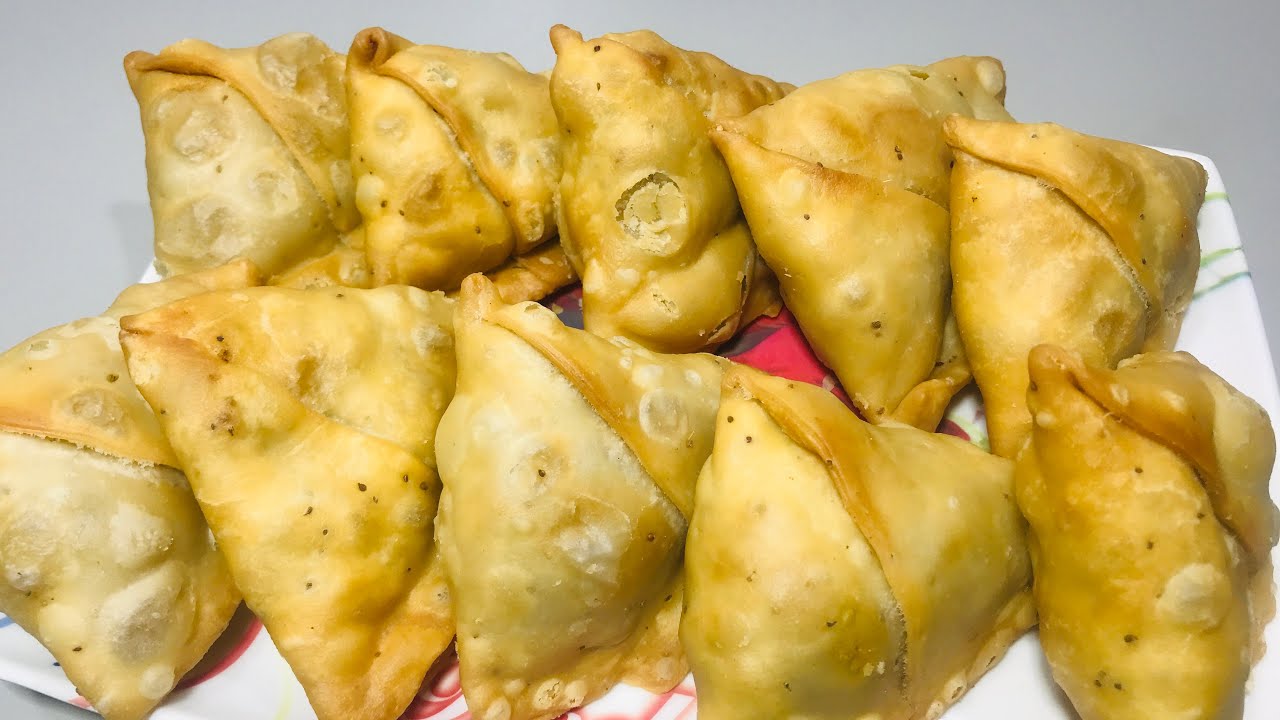 Delicious and easy Samosa Recipe Crispy Indian Potato samosa recipe