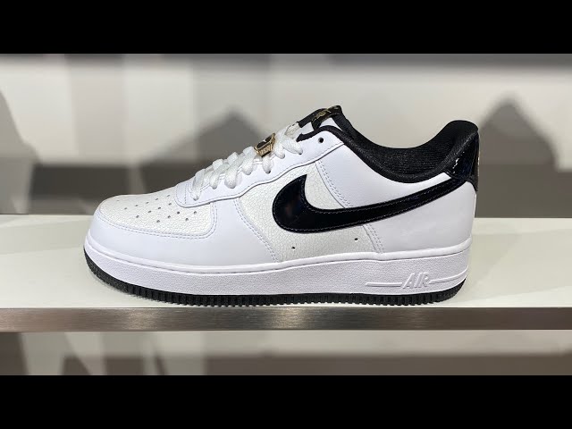 Nike Air Force 1 07 LV8 World Champ DR9866-100