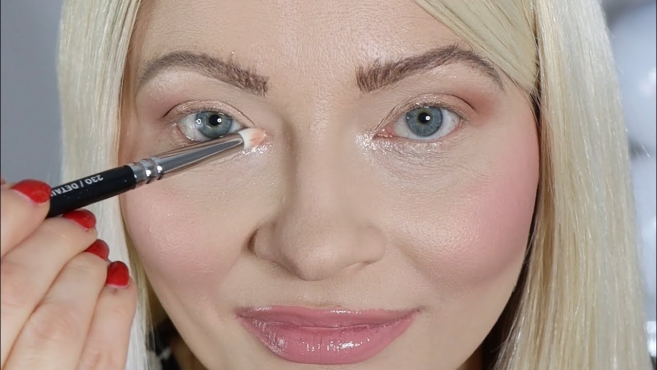 Proste triki na makijaż oka