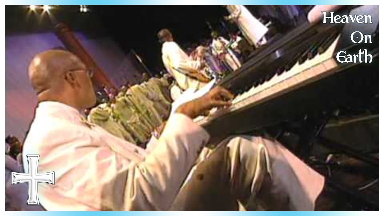 I'm So Thankful - Walter Hawkins & the Love Center Choir - YouTube