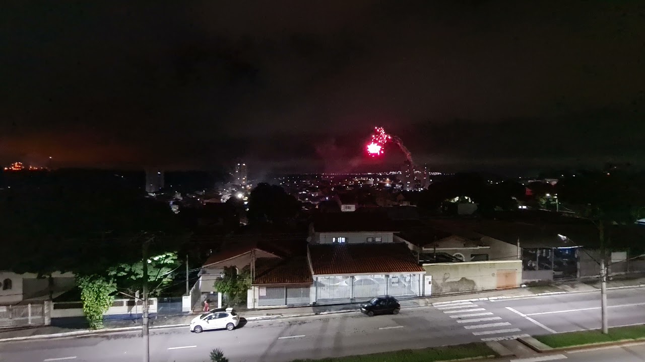 Reveillon 🥂 2022 - Queimas de fogos 🔥 🎇 - Vista do Inpe