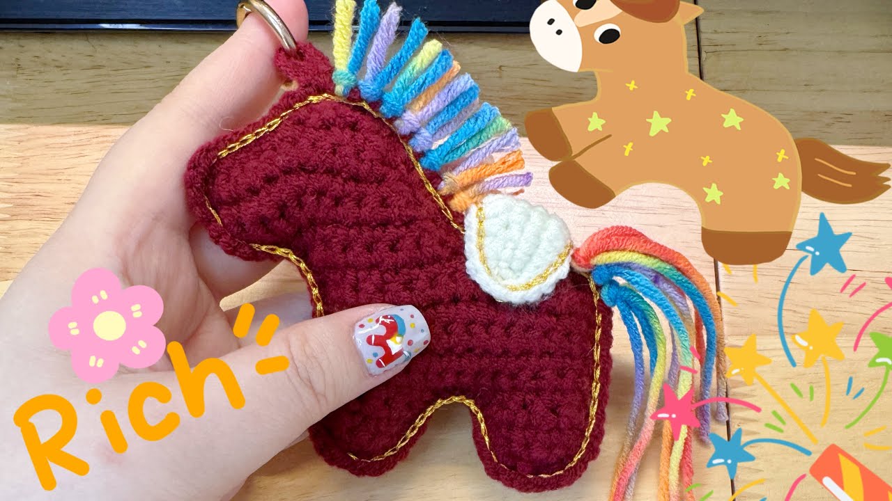 🐴crochet of a pony pendant
