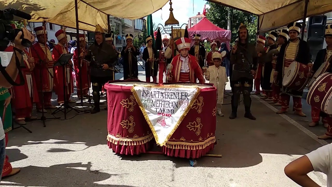 Müthiş Kös Çalan Genç -  Fetih Marşı