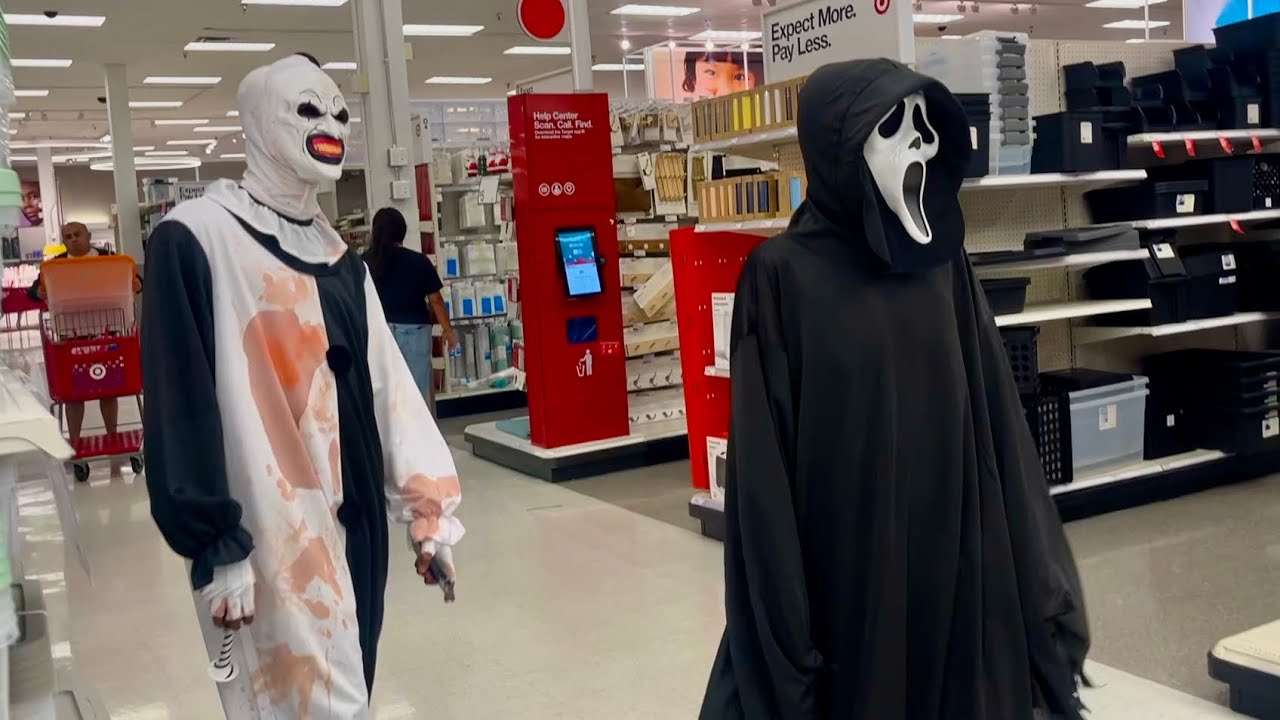 Target Clown Issue Scaring People In Target! - YouTube