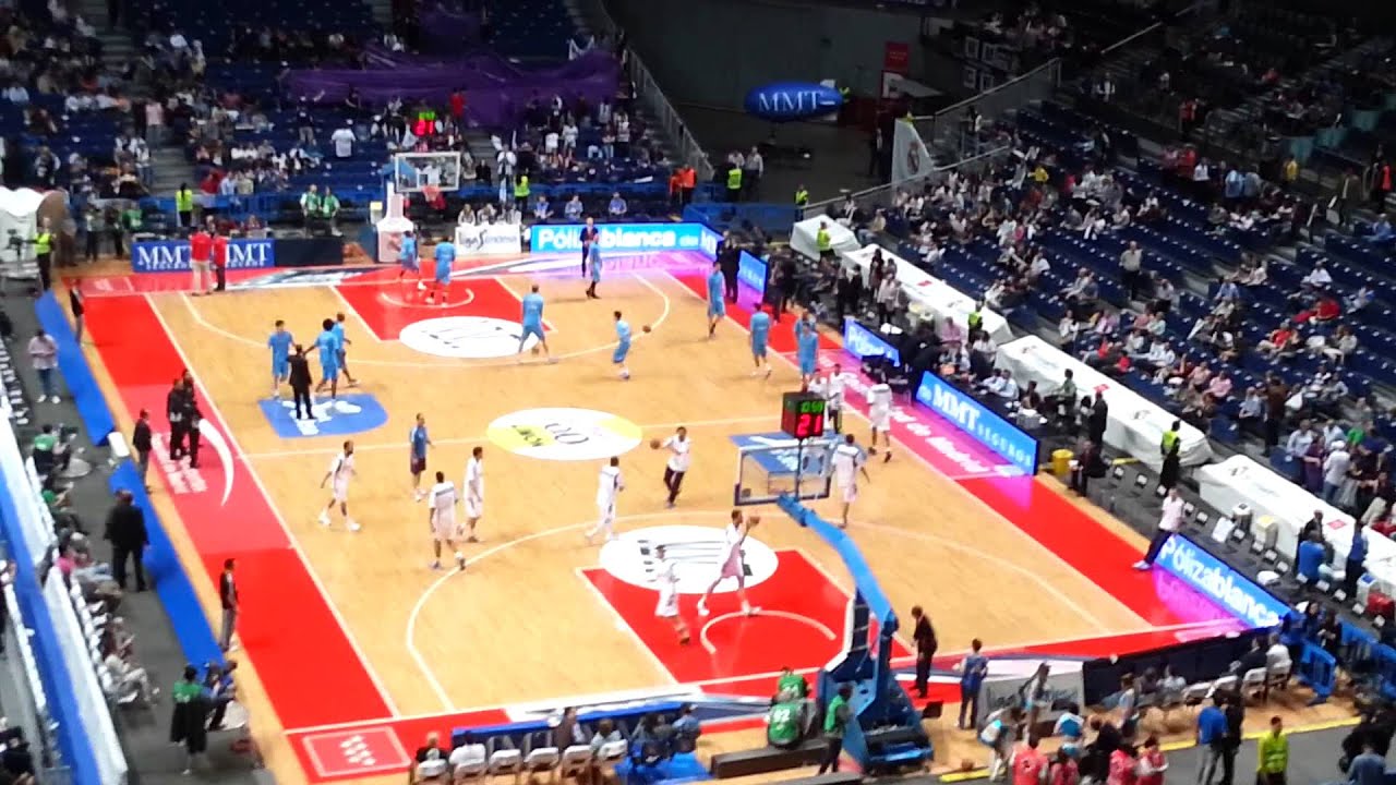 Real Madrid Baloncesto vs EStudiantes (calentamiento) YouTube Real Madrid Baloncesto vs EStudiantes (calentamiento) YouTube