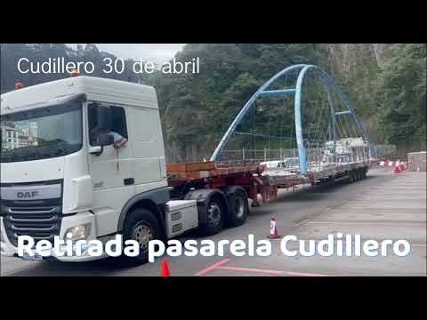 Retirada pasarela irónica de Cudillero