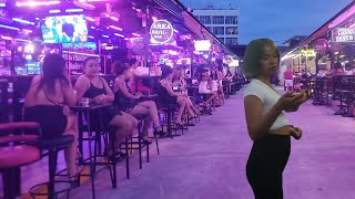 🇹🇭 [4K]  Second Road Massage Shops and Tree Town, Pattaya, Thailand
