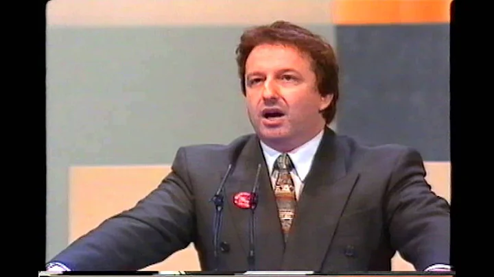 Ian Rose introduces Bryan Slater -  Referendum Con...