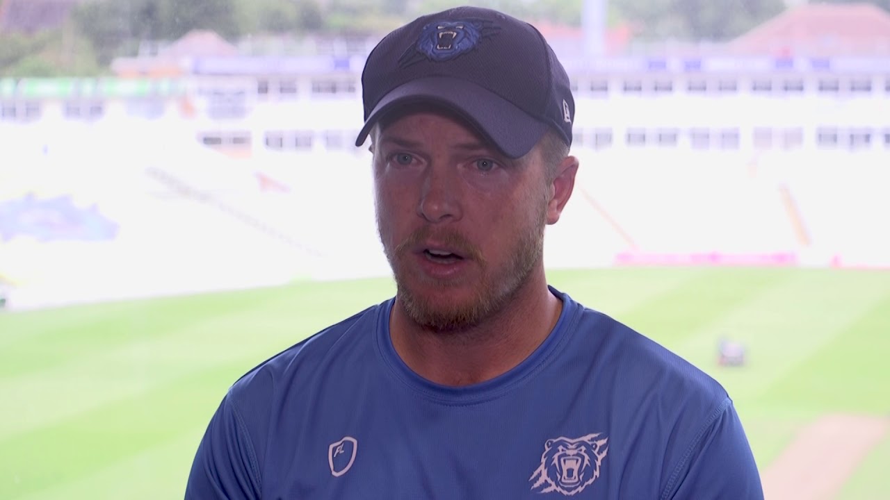 Tim Ambrose on new one-year deal