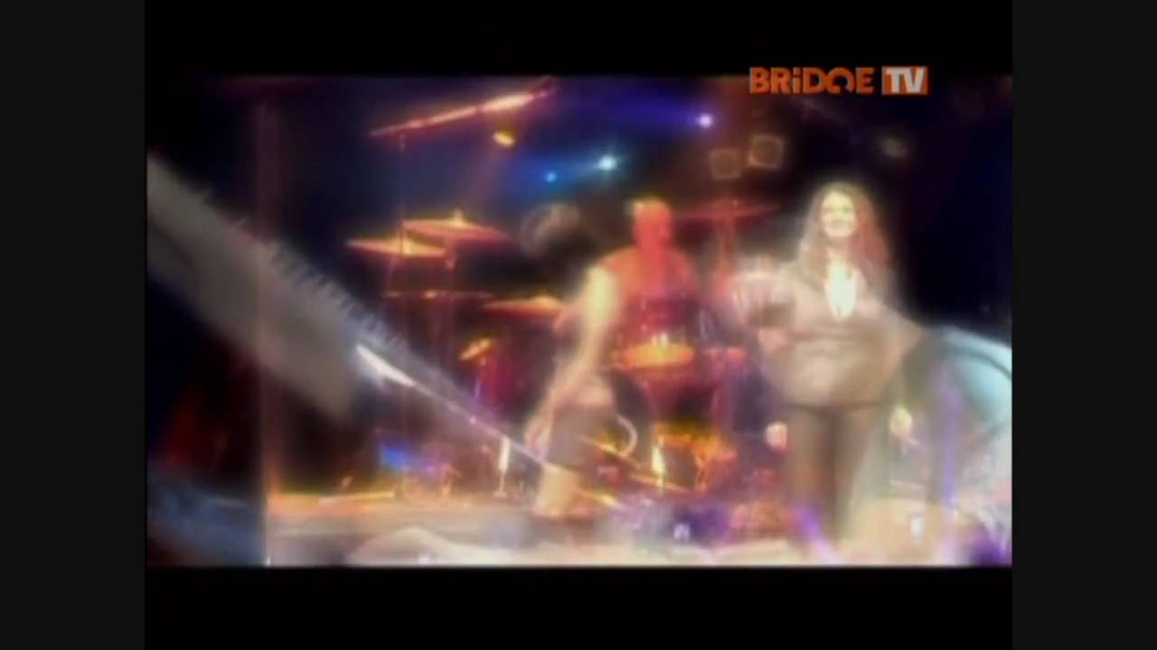 t.A.T.u. - Loves Me Not - LIVE Bridge TV