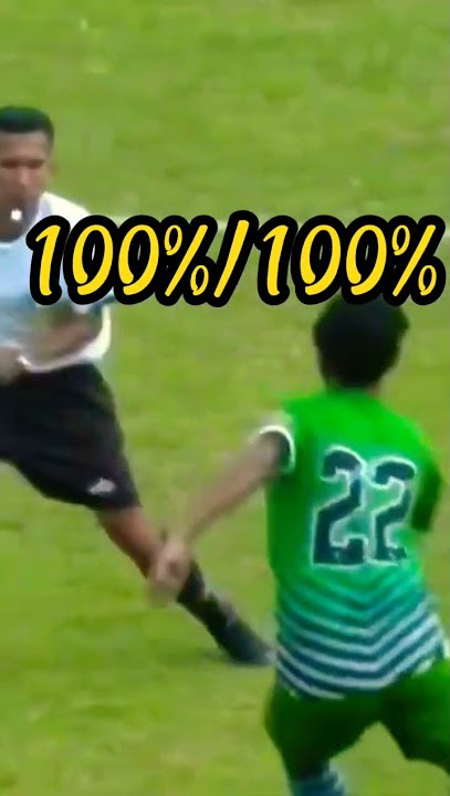 wasit di kejar pemain sampai jatuh story WA 30 detik bikin ngakak 😀 #shorts #komedi  #sepakbola