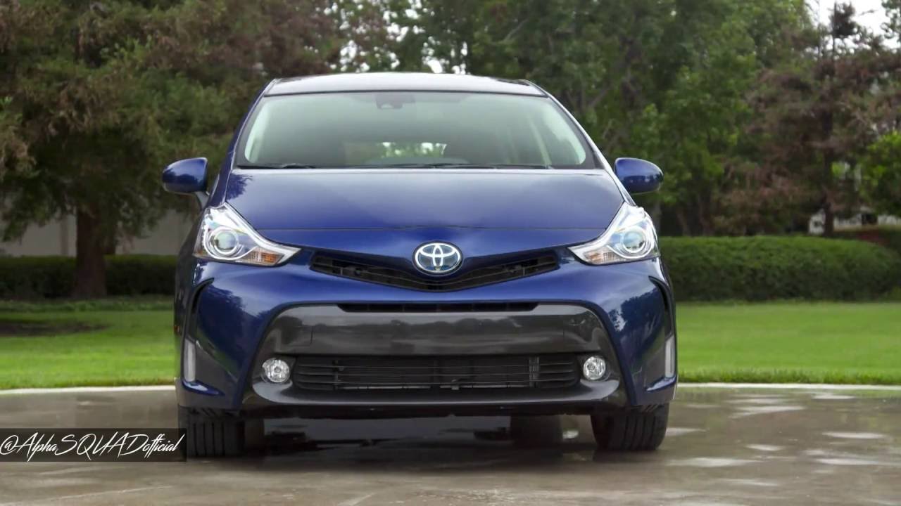 Toyota Prius V 2017