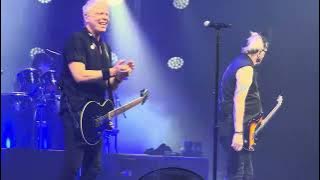 The Offspring - Self Esteem @ Movistar Arena 2025 4K HDR