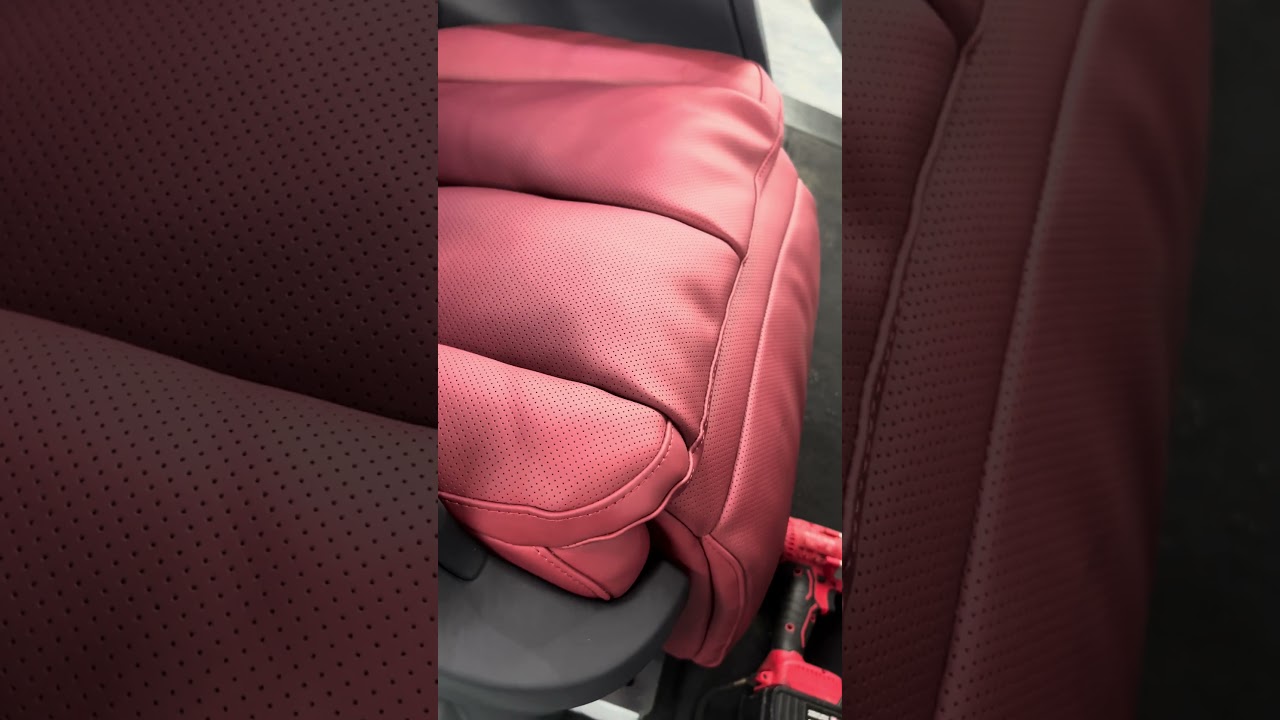 Toyota Hycross Luxury Recliner Seats with ventilation and massager 