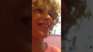 Jorja pulls her tooth out