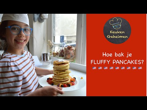 Video: Hoe Om Die Lekkerste Appelpannekoeke Met Melk Te Maak