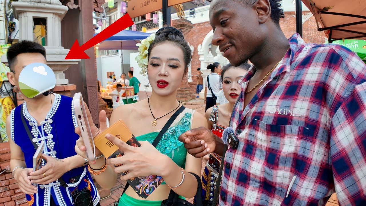 Посещение китайского племени, проживающего в наименее развитом городе Китая, а затем они...