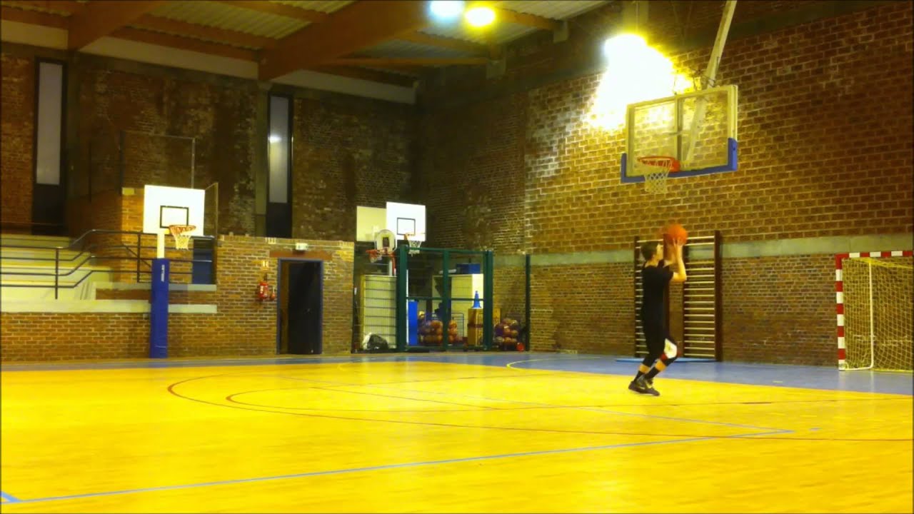 [French Baller]Seul à la salle... YouTube