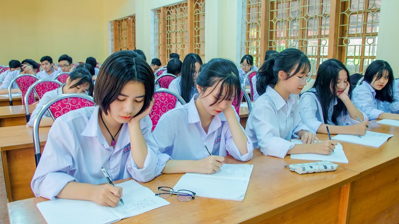 Lớp học tin học văn phòng | Một số hình ảnh học sinh các lớp Nghề Tin học Văn phòng năm học 2020 –  2021