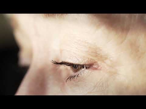 Vidéo: 3 façons d'arrêter les yeux larmoyants