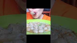 #baksodaging #baksoenak #bakso Mukbang bakso Motor abang langganan dari masih bocah