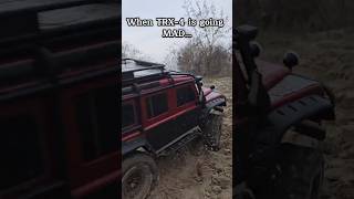 TRAXXAS TRX-4 Landrover Defender RC 1/10 Scale speeding like crazy! #rc #trx4 #offroad #landrover