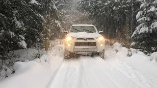 2020 TOYOTA 4 RUNNER TRD OFFROAD PLAYING IN A BLIZZARD