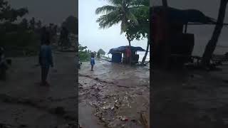 badai pantai ranca buaya garut selatan pagi ini selasa 12 maret 2024